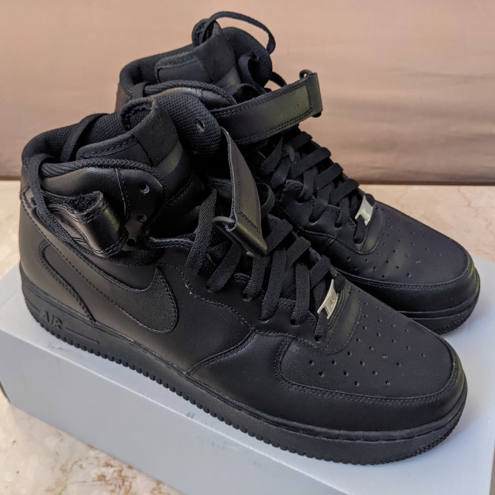Nike Air Force 1 Mid '07 (Men's 11)(BNIB)
